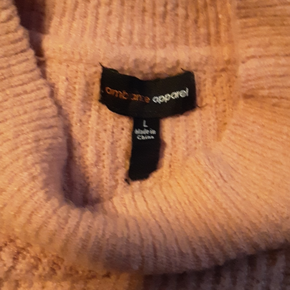 Sweater - Picture 2 of 3